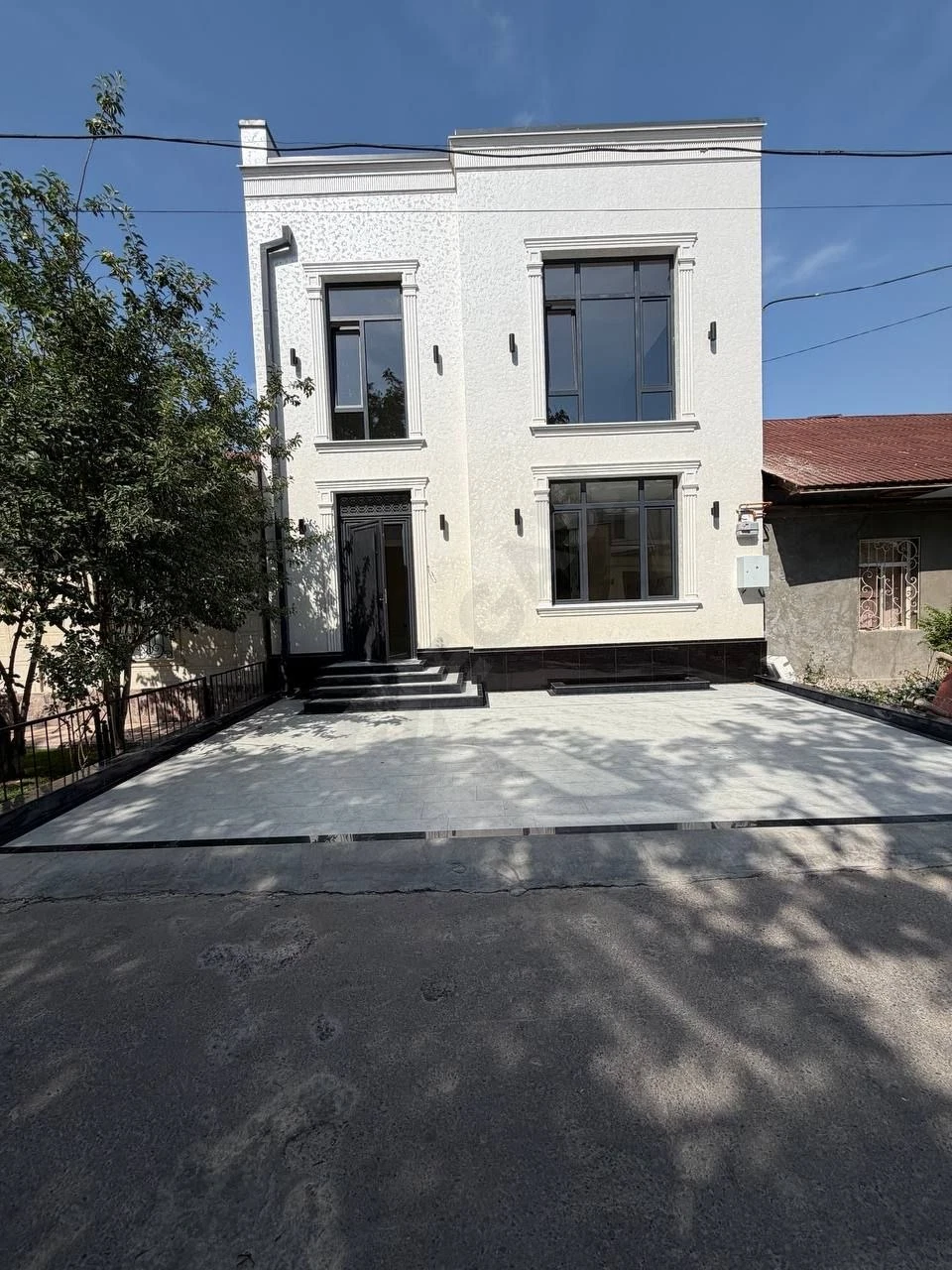 Image 4