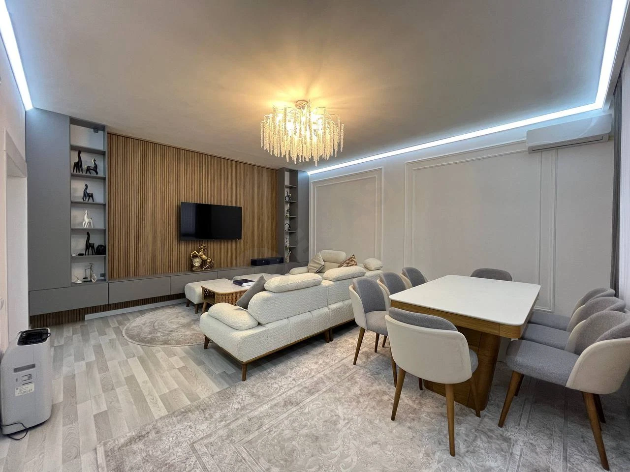 Golden House 4 xona 111 m² - Cover Photo