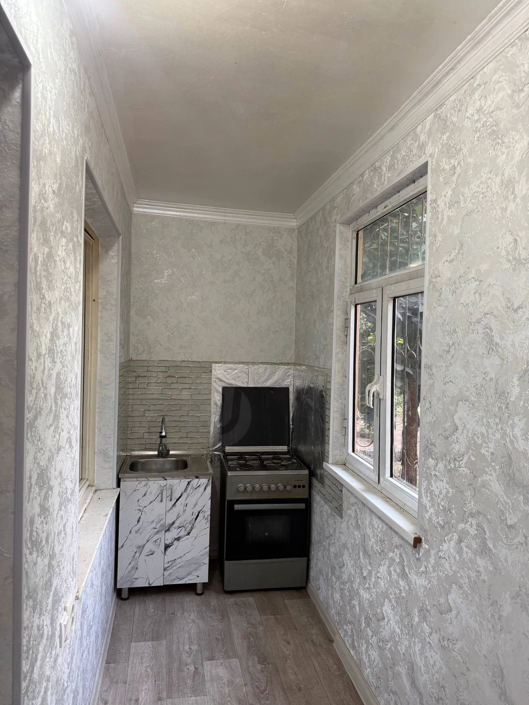 Image 7