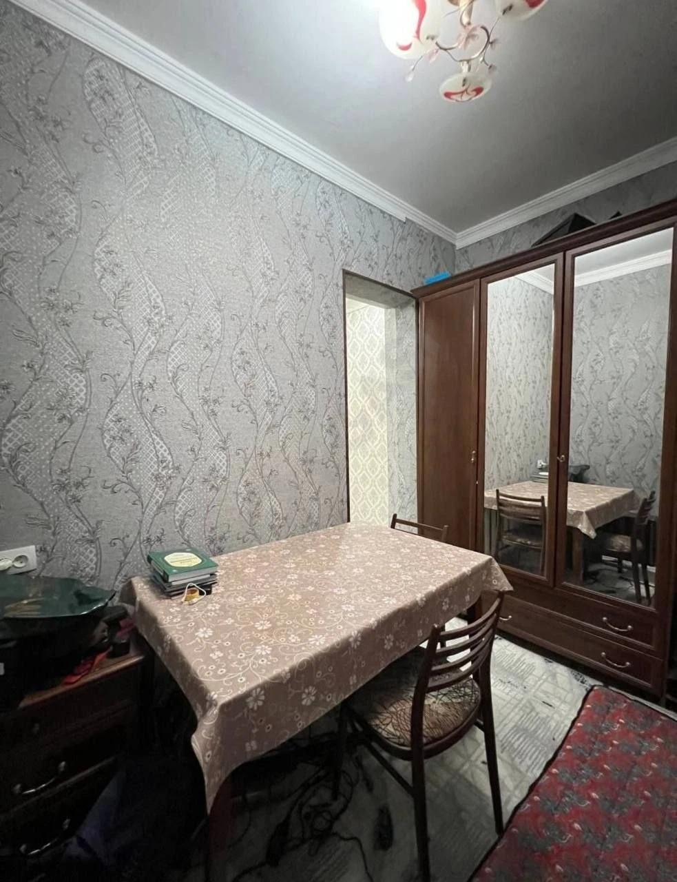1-xonali Yunusabad 19 mavze - Cover Photo
