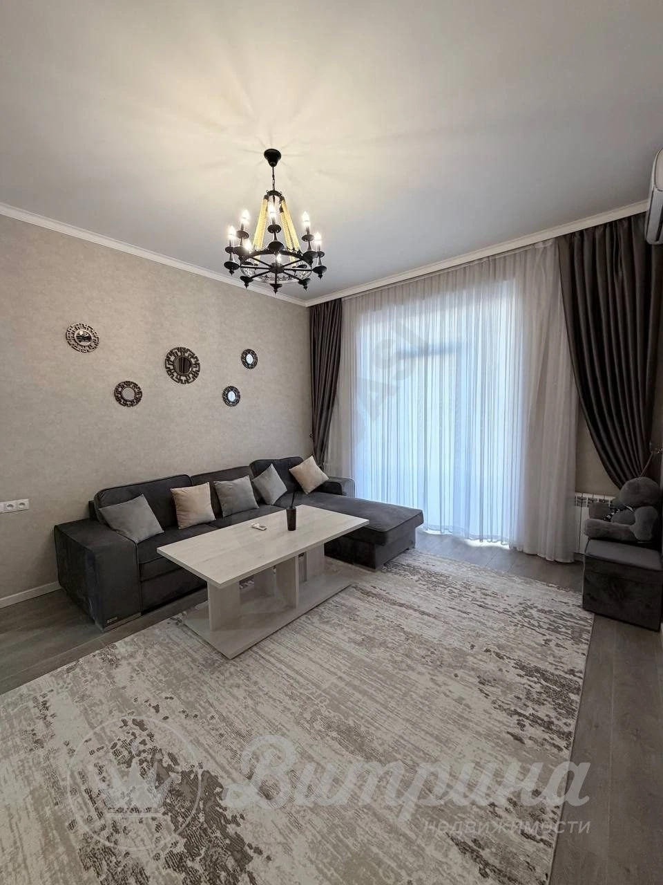 Real House JK, Parkentskiy da 2-xonali kvartira - Cover Photo