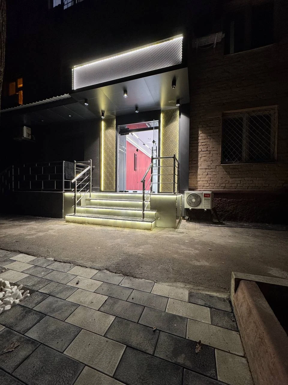 Non-residential premises, 65m2, Chilanзarsky district - Cover Photo