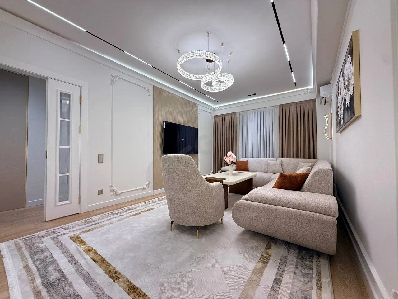 4-room apartment New Life 10/10 - Cover Photo