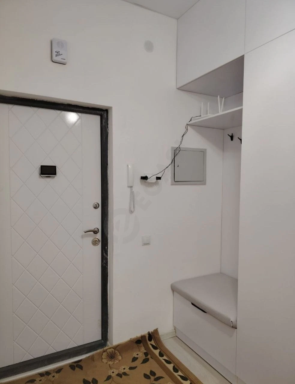 2-room apartment in Yashnabad, 65m² - Cover Photo