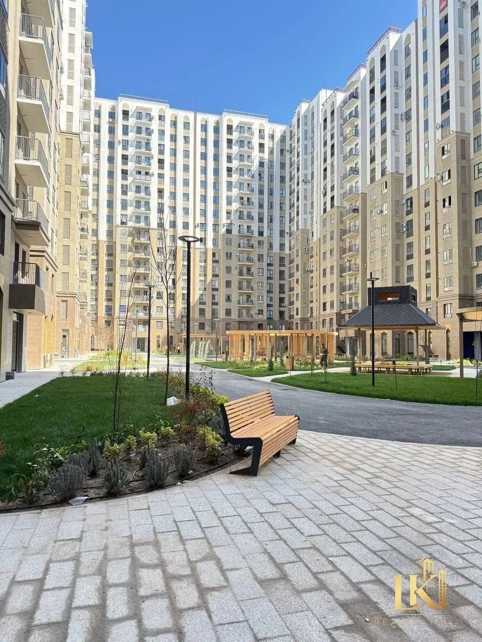 3-xonali kvartira O'zmakon ZhK, 76 m², 11/16 qavat - Cover Photo