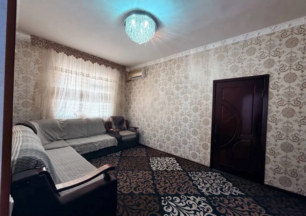 Sergeli shahridagi 3 xonali kvartira, yangi bino, 60m2 - Cover Photo