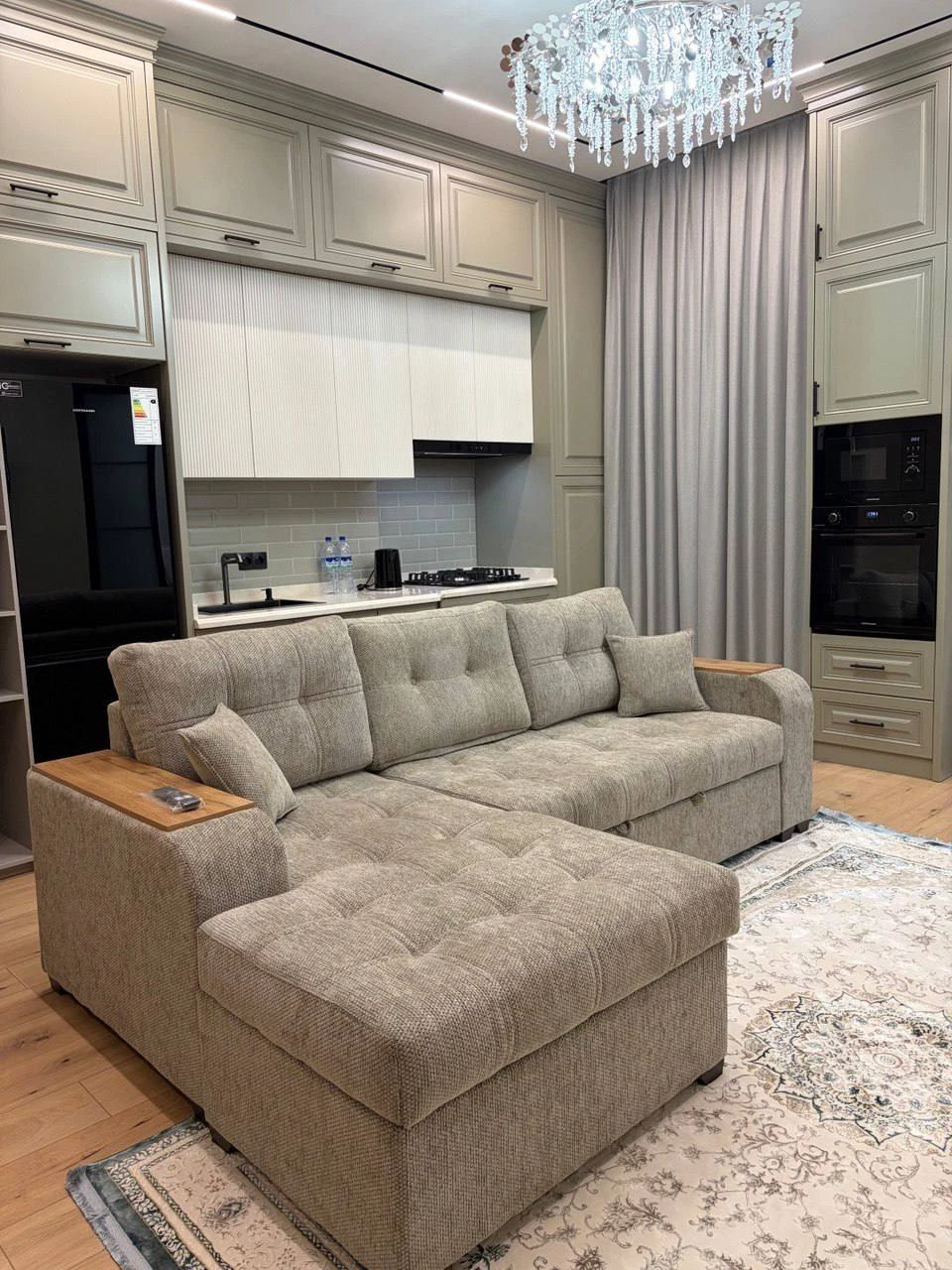 Apartment 2-room 55m² Skyline Tower Mirabad - Cover Photo