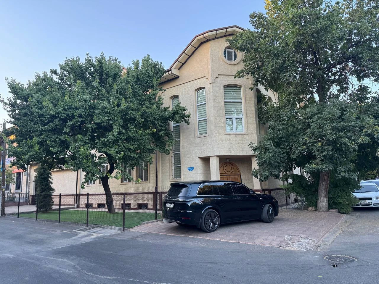 Image 5