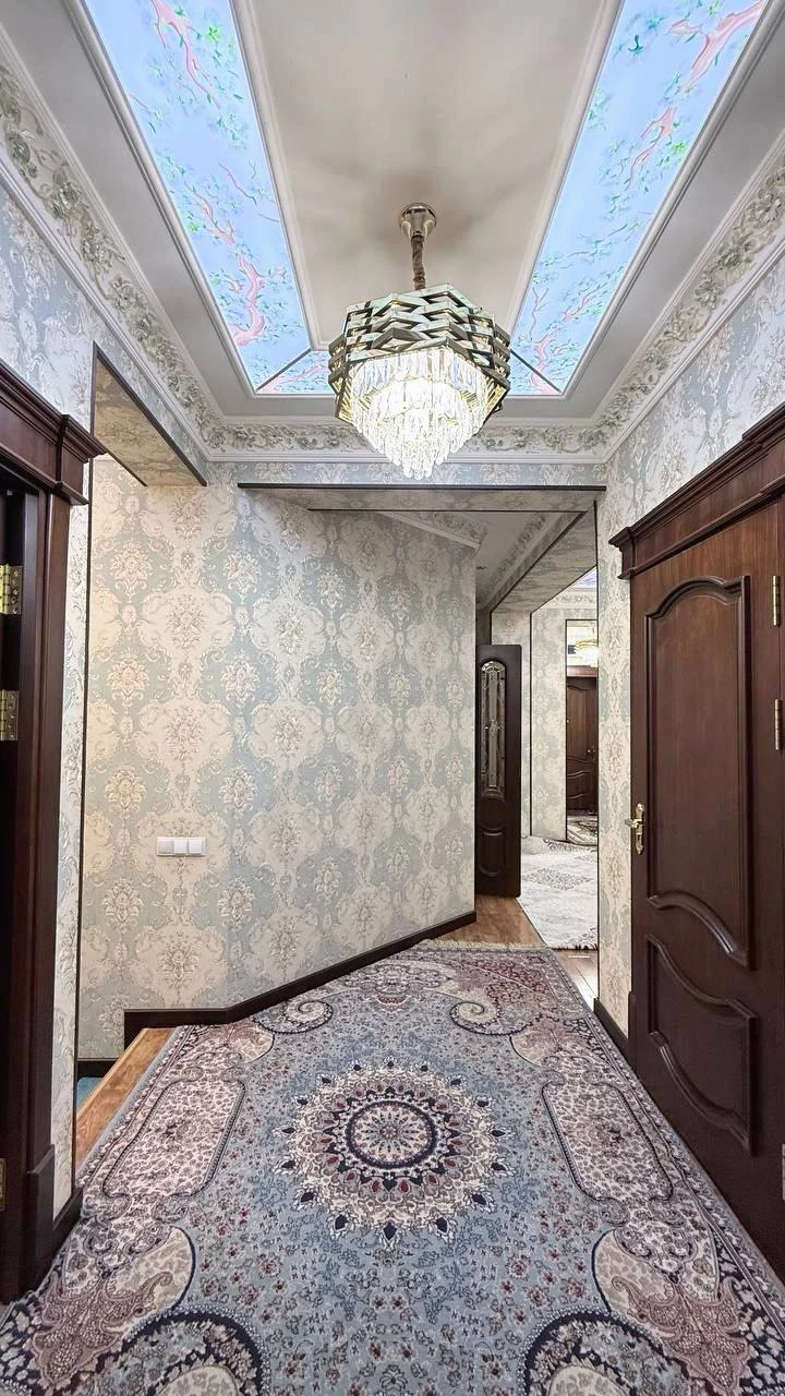 Duplex 5 xona, Mirzo-Ulugbek tumani - Cover Photo