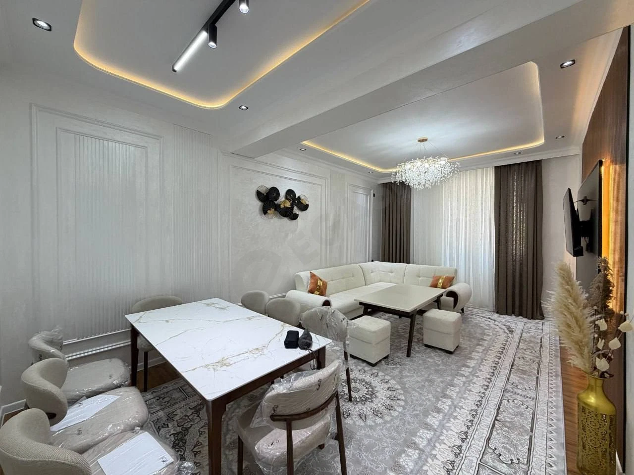 Titova Oltin Samarkand 4-room apartment - Cover Photo