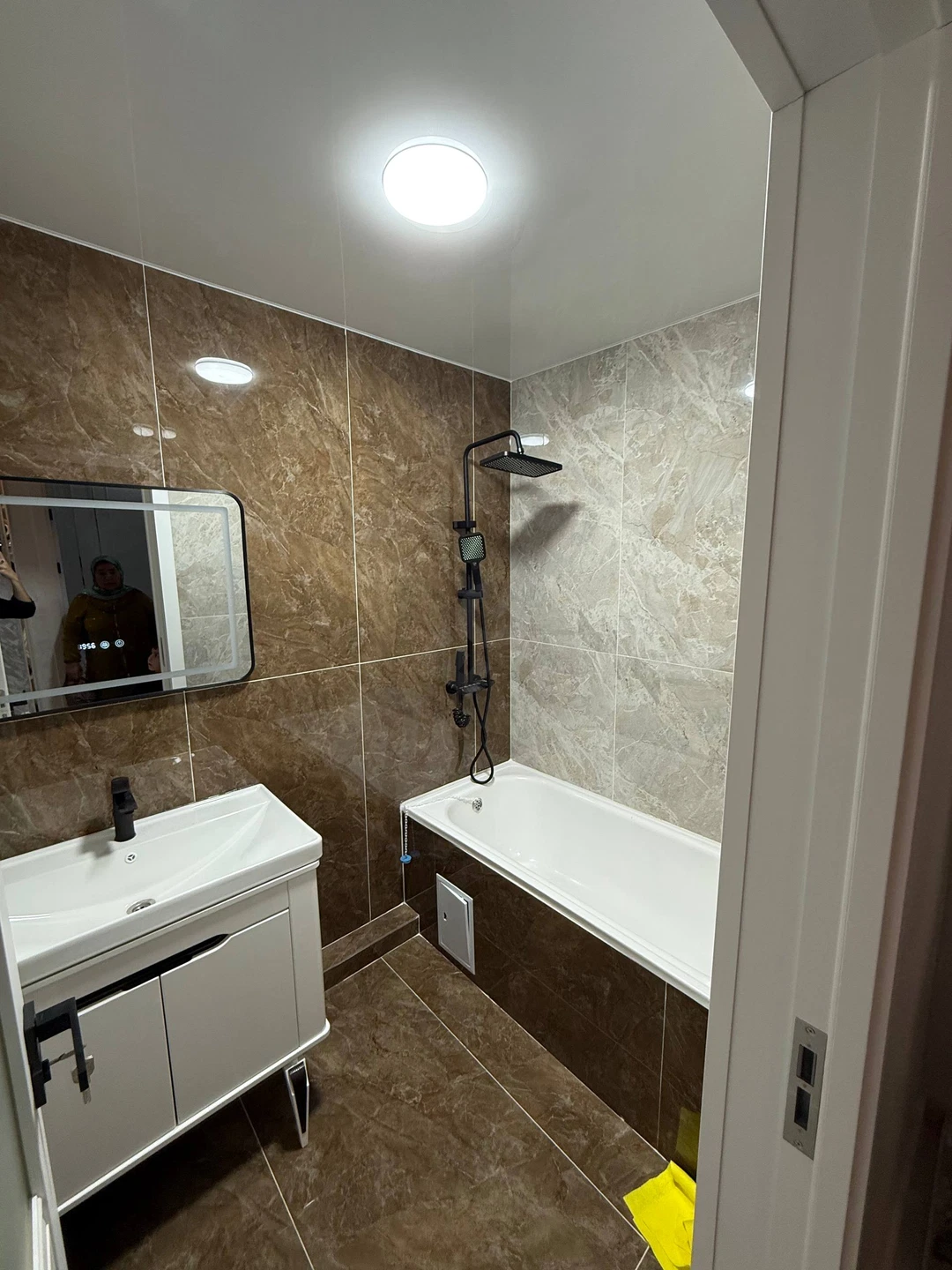 Image 4