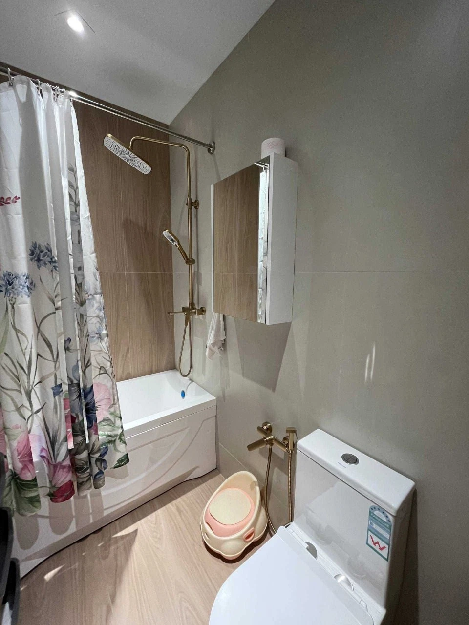 Image 7