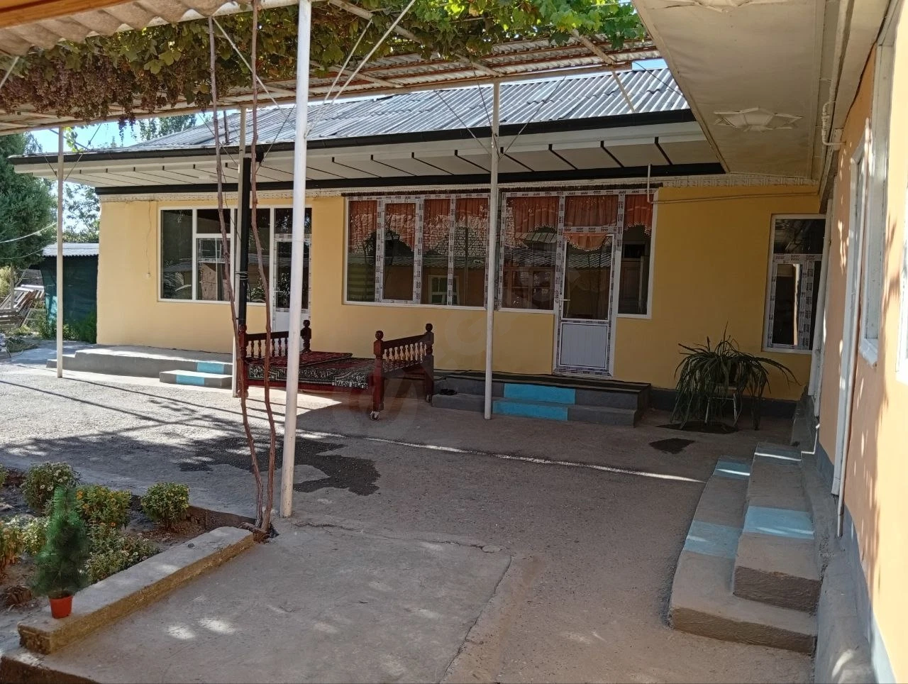 Image 4