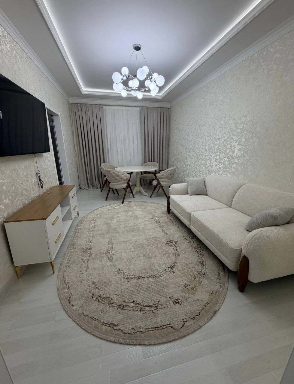 Mirzo Ulugbek rayonida 2-xonali kvartira - Cover Photo