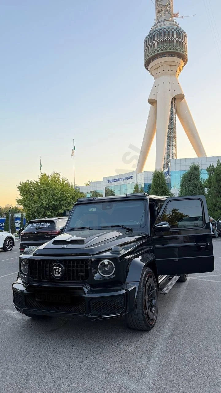 Mercedes-Benz G500 2023 - Cover Photo