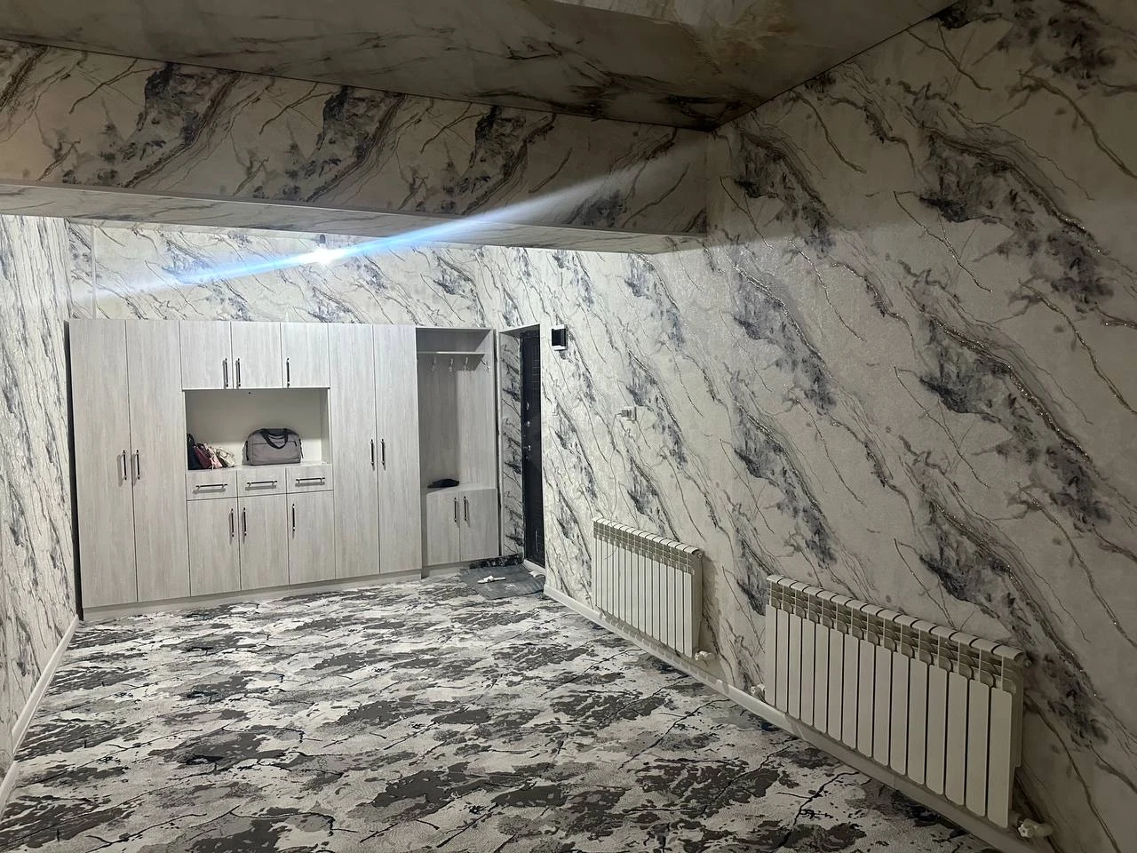 3-room apartment for female students, 3rd floor - Cover Photo