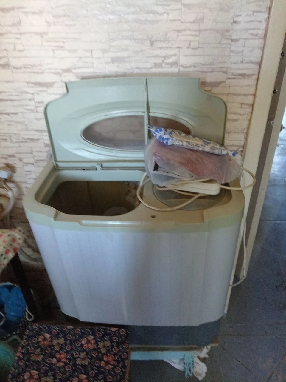 Image 7