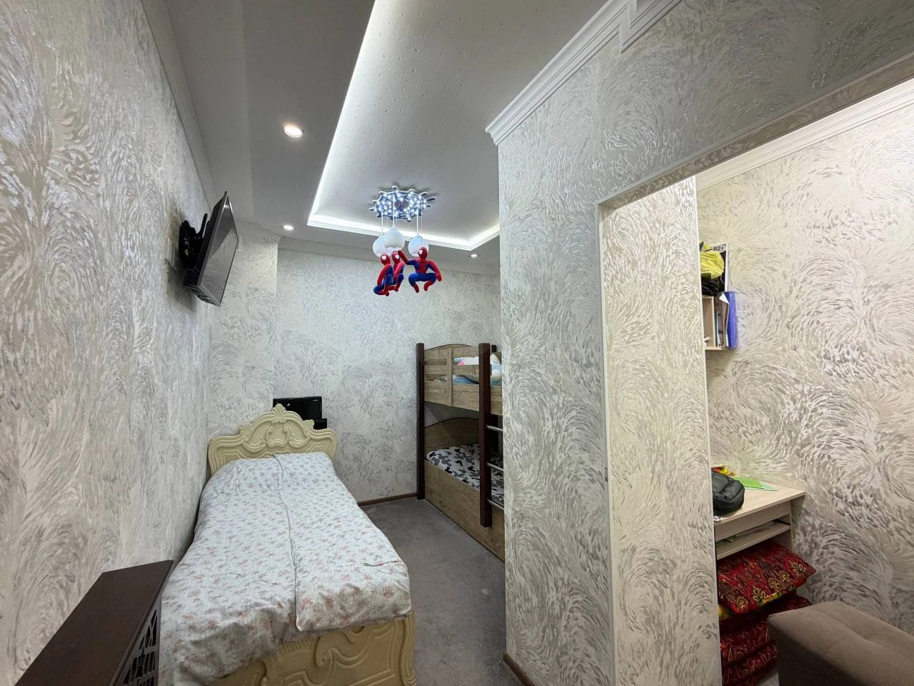 Image 4