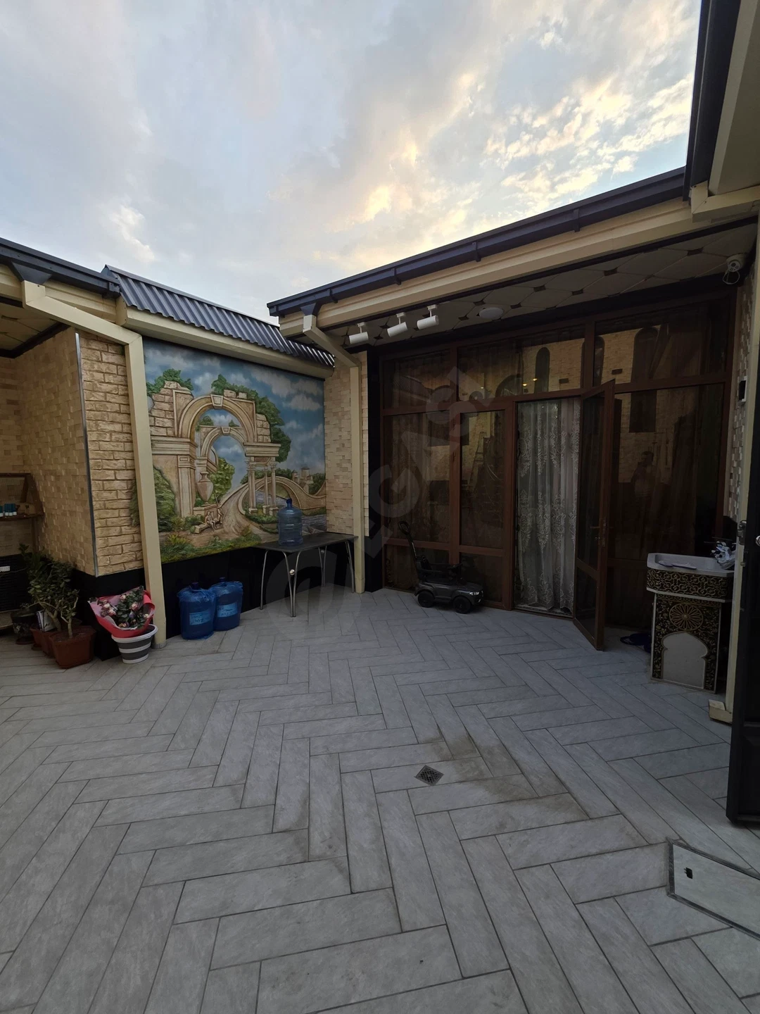Image 3