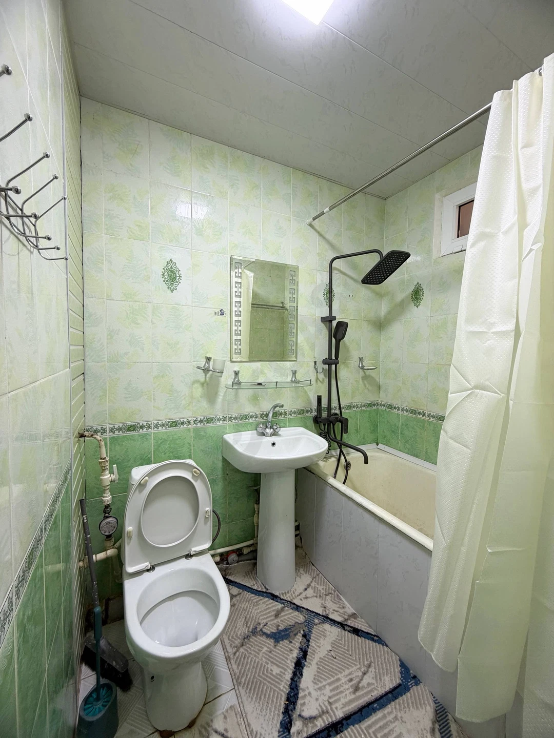 Image 7