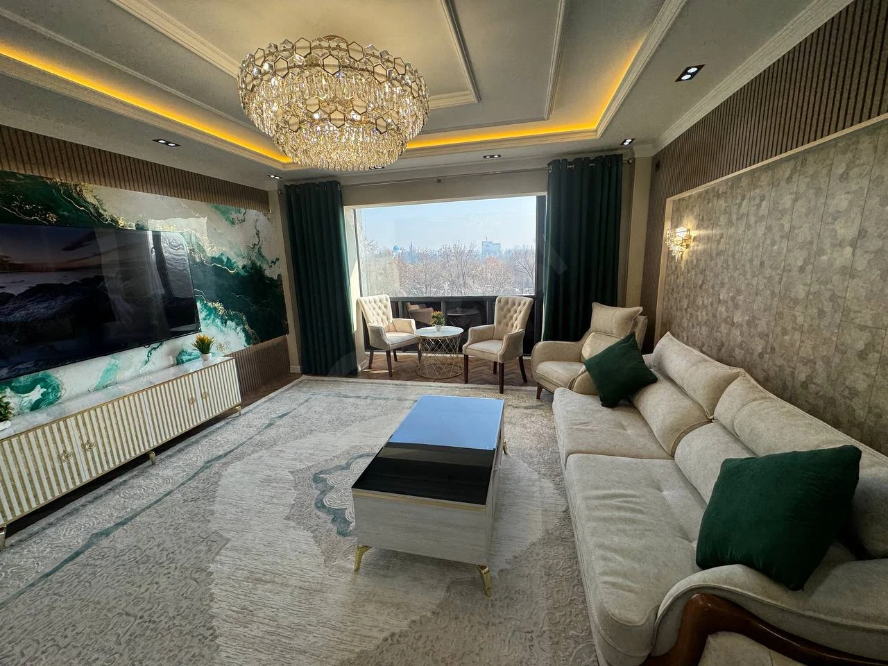Apartment Druzhba Narodov 3/6/9 72m² Euro renovation - Cover Photo
