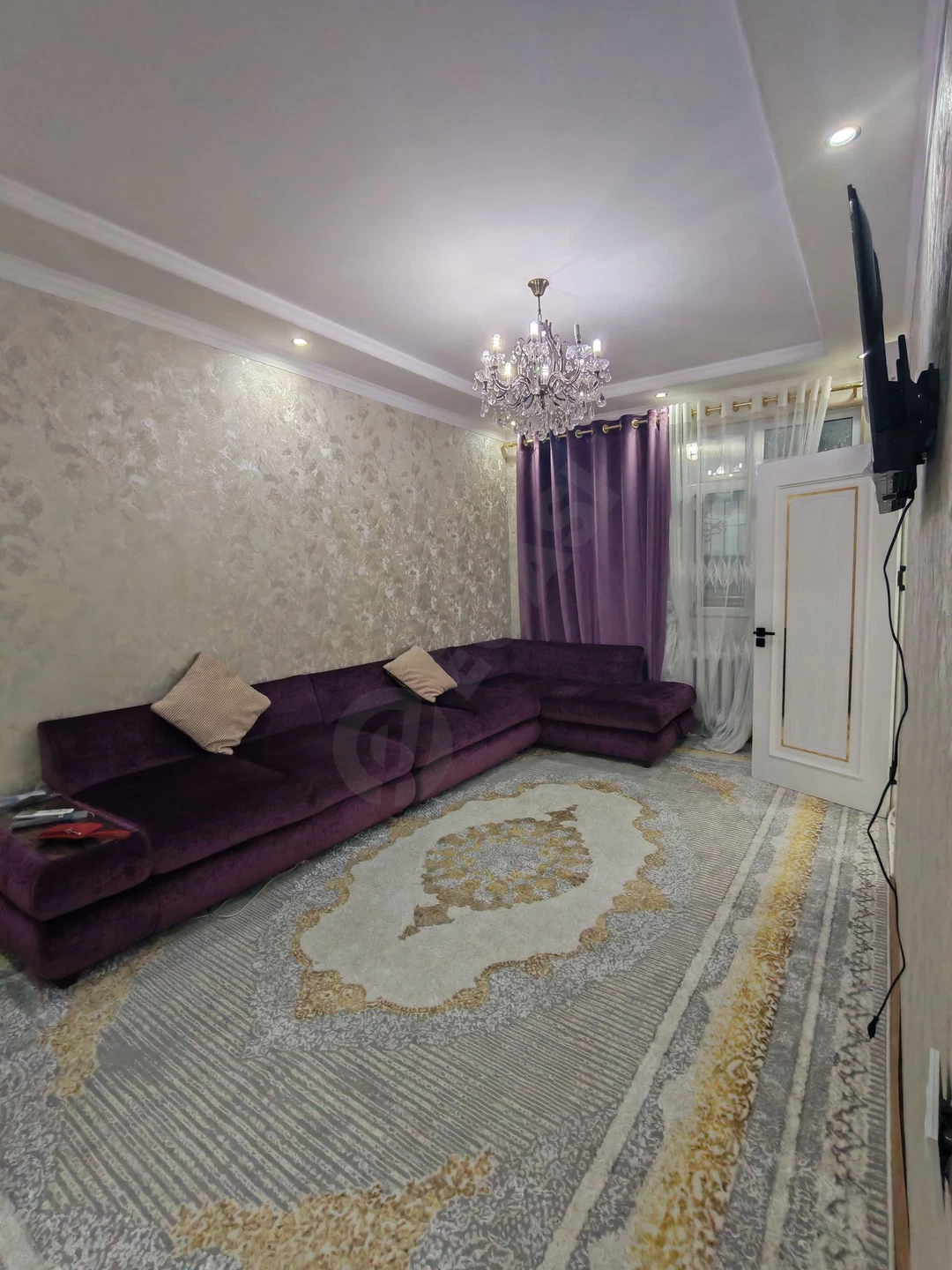 Квартира в Чилонзоре 2*3/1/4 - Cover Photo