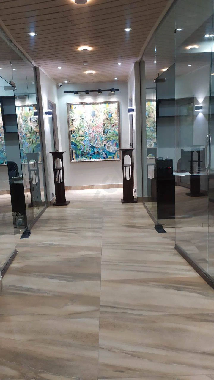 Ofis ijara Mirzo-Ulug'bek tumani 253m2 - Cover Photo
