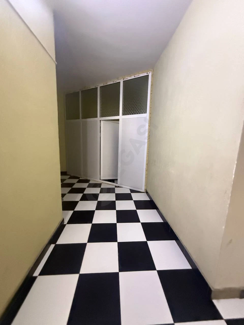 3 xona 2 qavat 90m² 8 qavatli yangi g'ishtlik liftli dom - Cover Photo