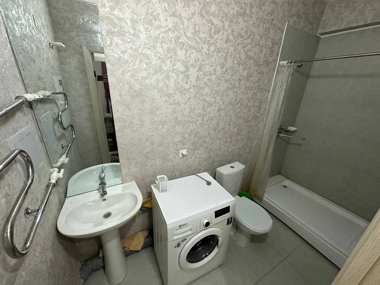 Image 7