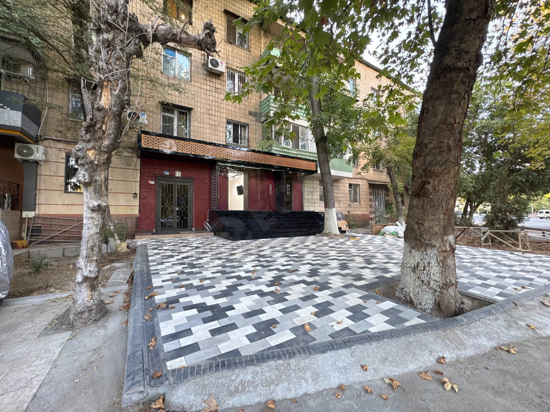 Commercial property Mirabad district near CUM - Cover Photo