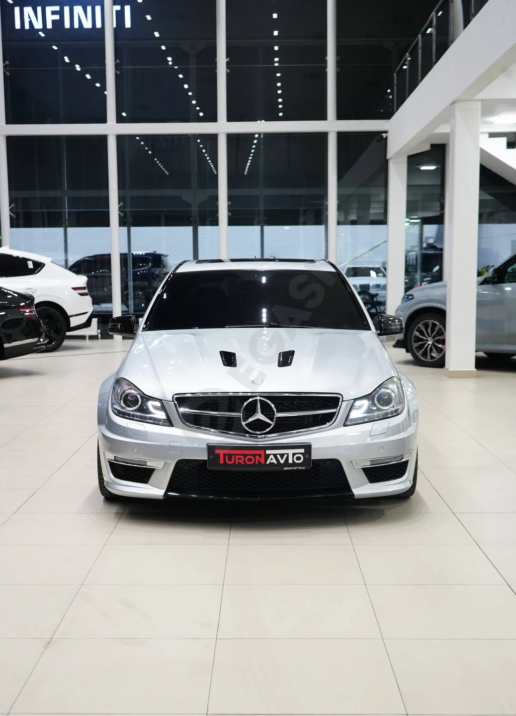 Mercedes-Benz C-Class W204 AMG 2008 - Cover Photo