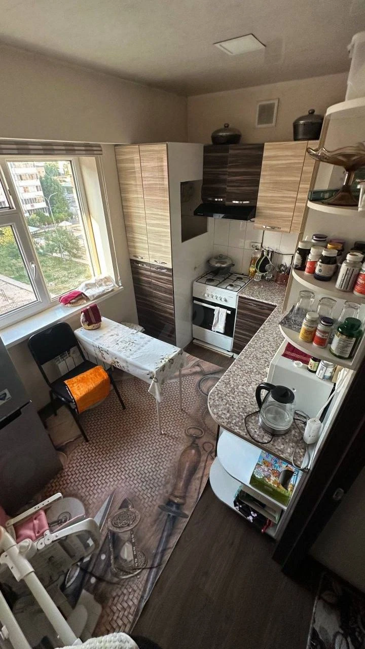 Image 7