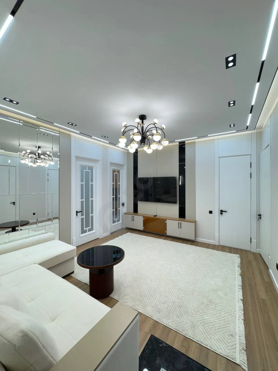 4-room apartment in BM Group, Samarkand Darvoze, 101 m² - Cover Photo