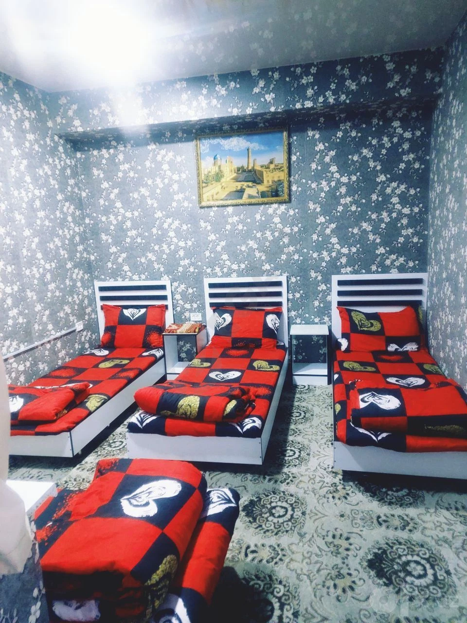 Хостел Отель Гостиница Мехмонхона Энг АРЗОН кунлик ижара уй - Cover Photo