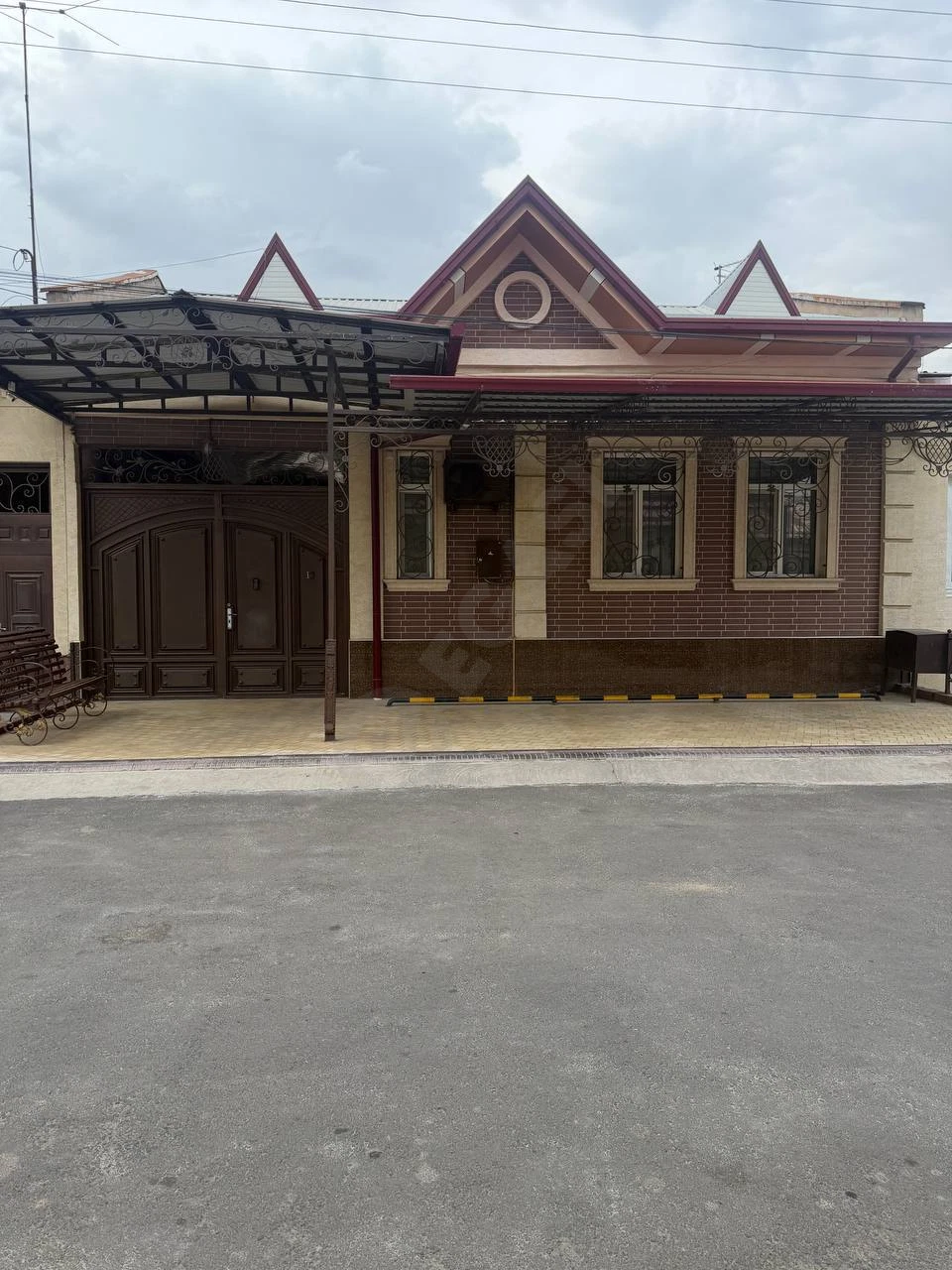 Beshqayroghoch House 5 Sotih 9 Rooms - Cover Photo