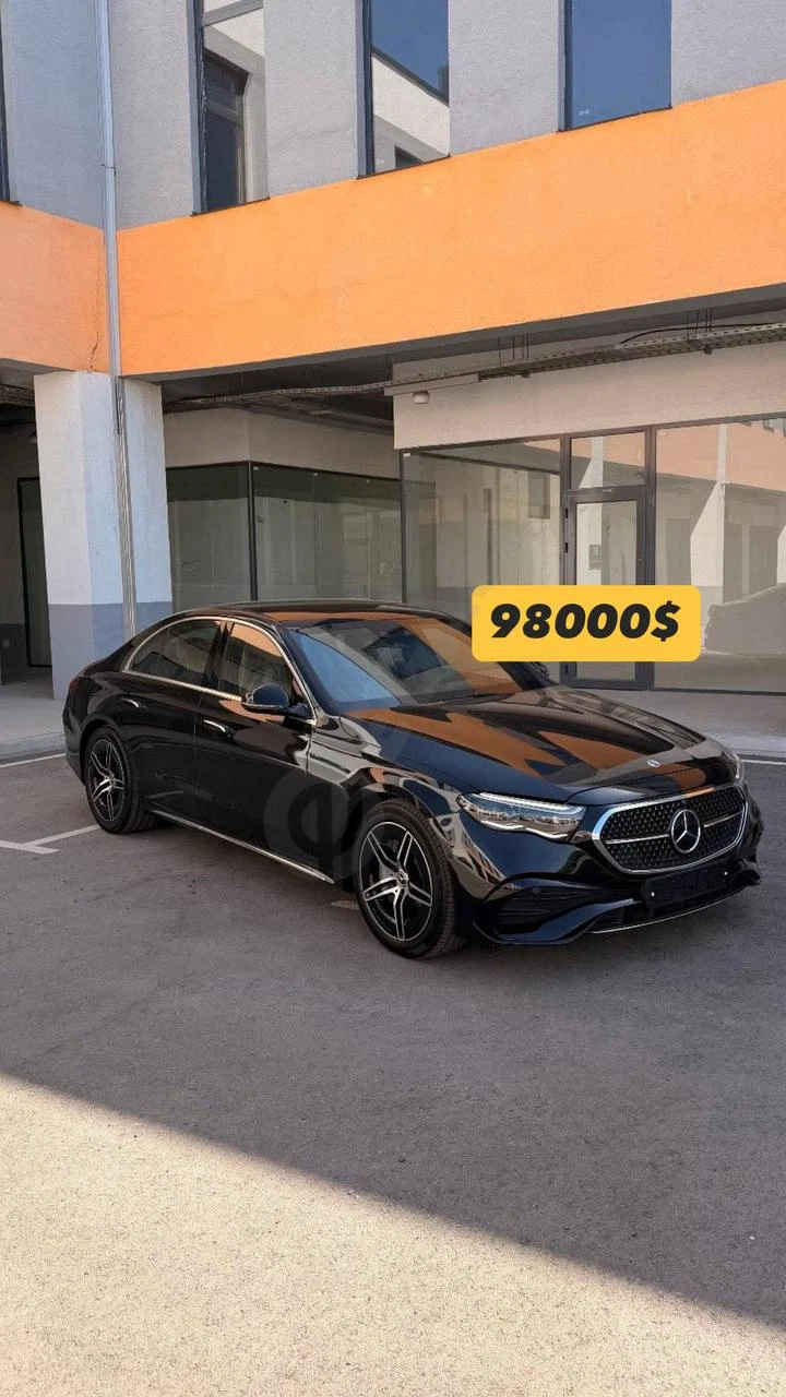 Mercedes-Benz E300 2026 - Cover Photo