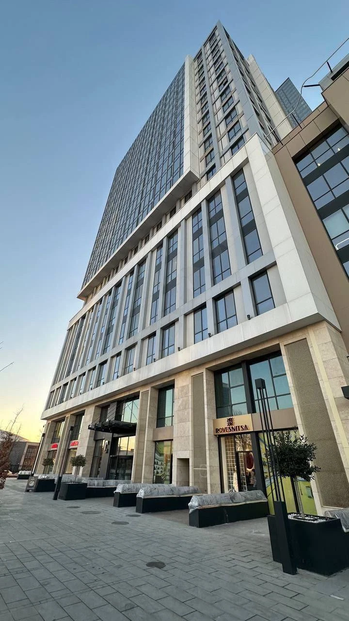 Yevro ofis Biznes markazi Nest one 106m2 - Cover Photo