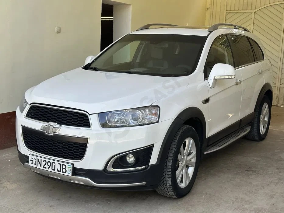 Chevrolet Captiva 2012 - Cover Photo