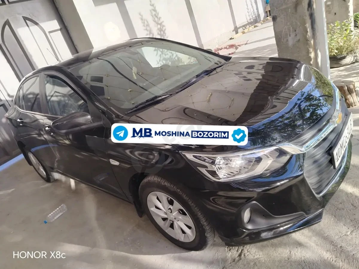 Chevrolet Onix 2024 - Cover Photo