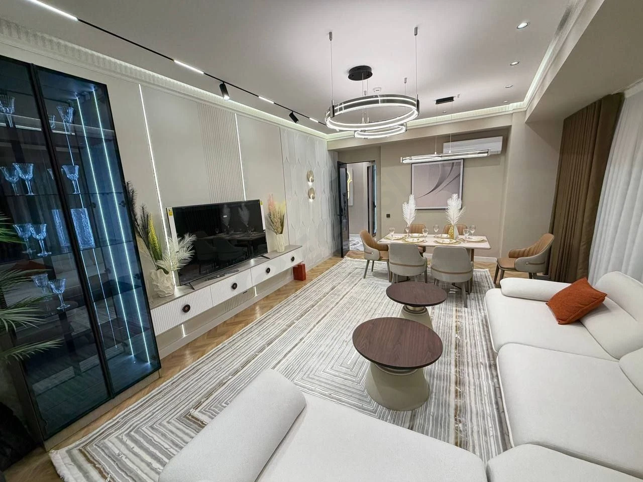 Квартира в ЖК NRG U TOWER, 2 комнаты, 73 м2 - Cover Photo