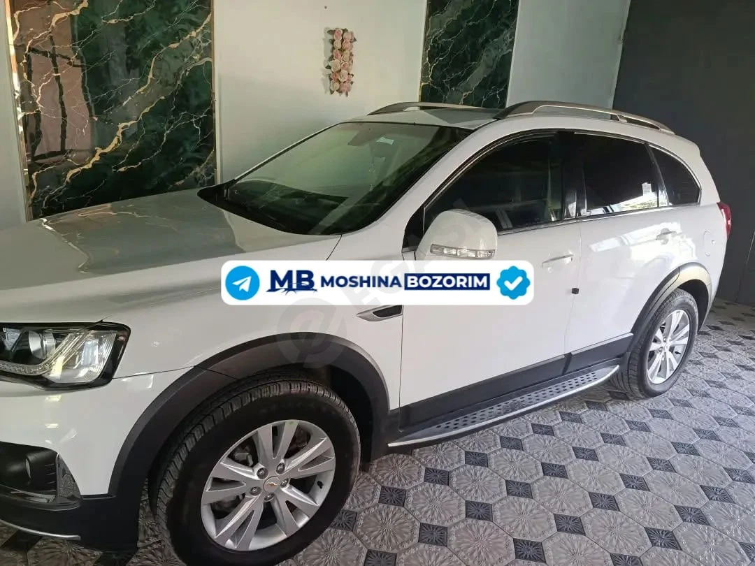 Chevrolet Captiva 2017 - Cover Photo