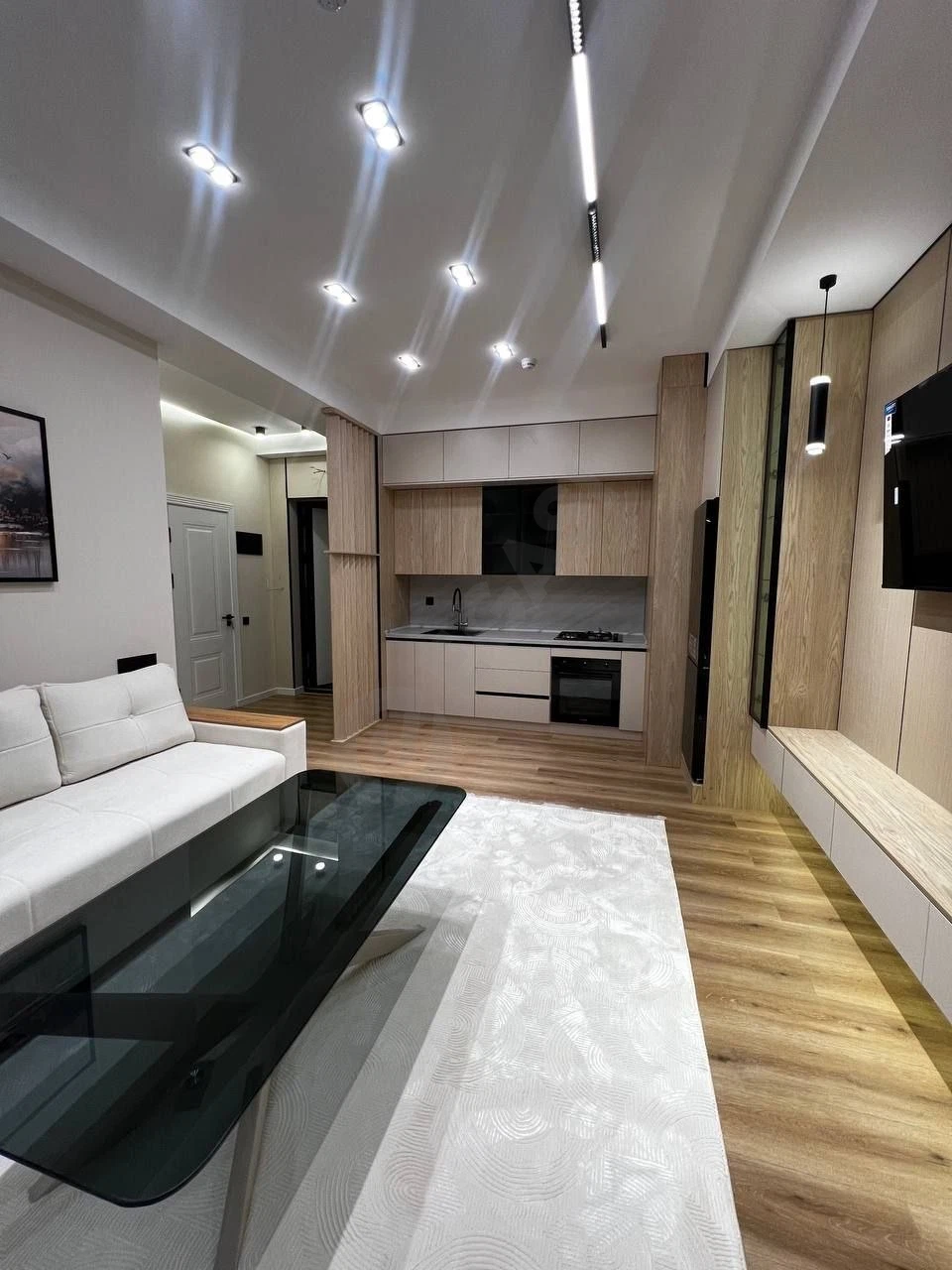 Квартира 2 комнаты в ЖК Bobur Residence - Cover Photo
