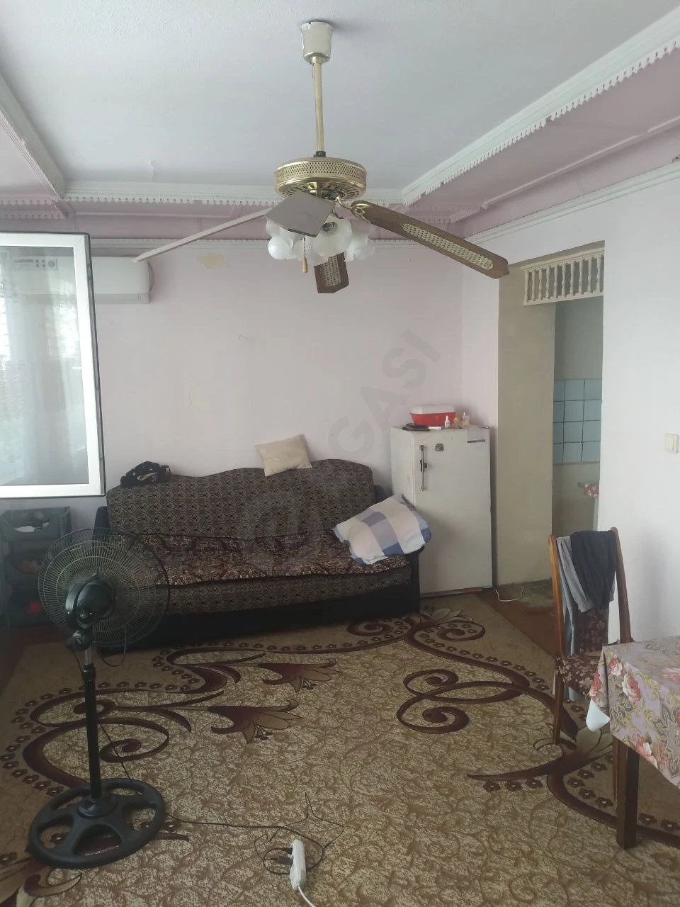 Sebzor 3/3/4 квартира, 68 м², урта ремонт - Cover Photo