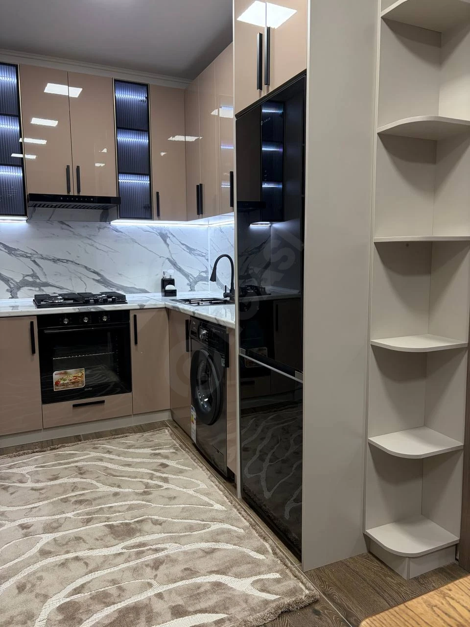 Apartment near Metro Hamza Ul Mukimiy 3x4/2/4 brick 67 m2 - Cover Photo