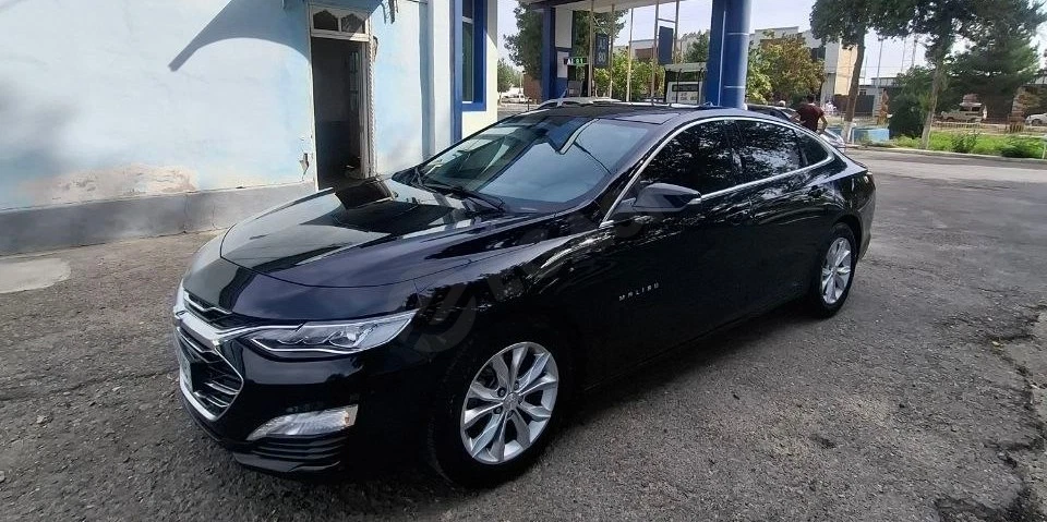 Chevrolet Malibu 2 2022 - Cover Photo