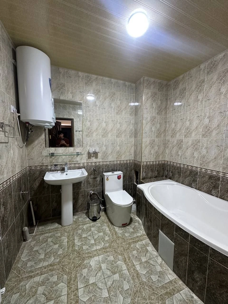 Image 7