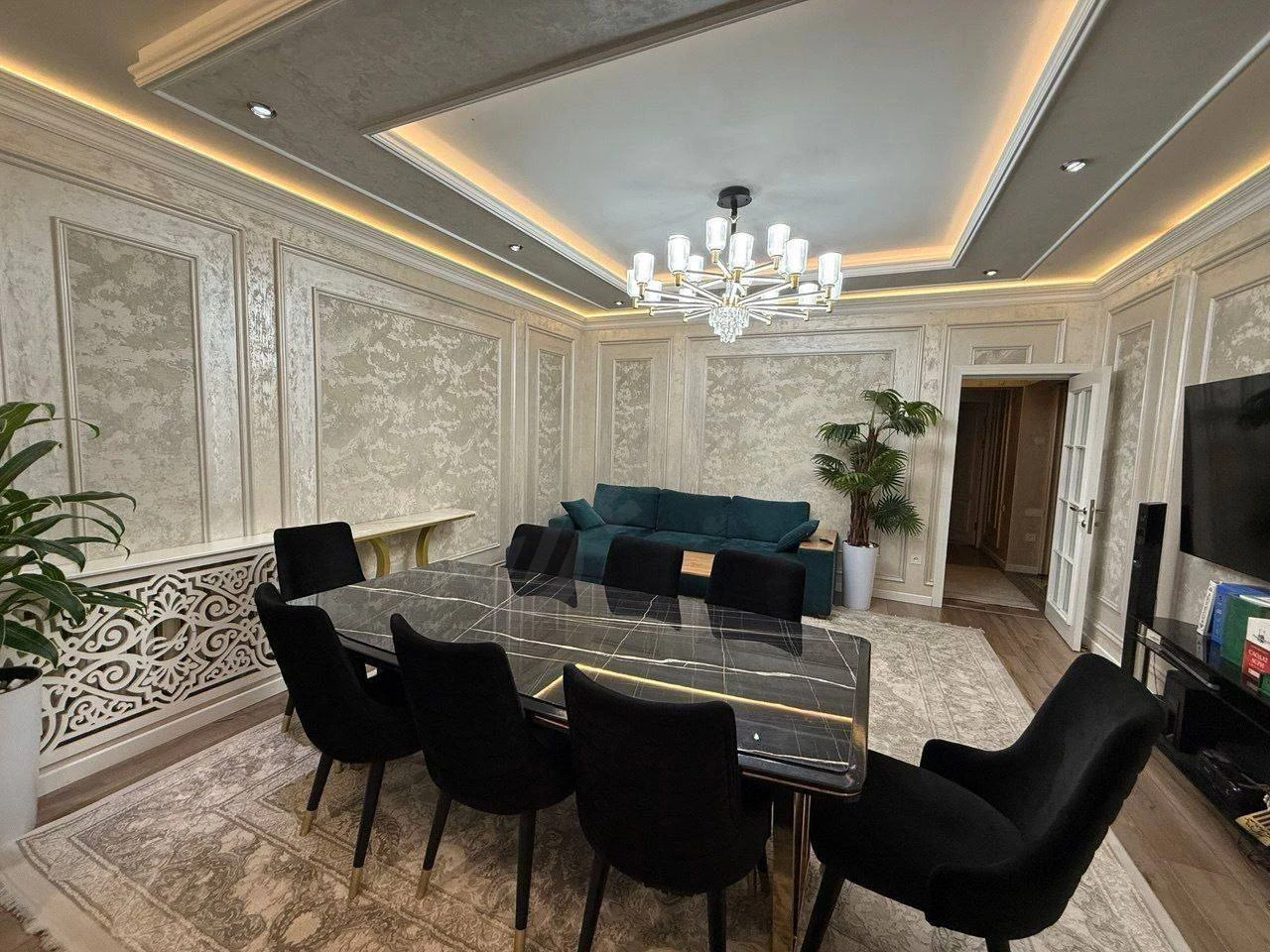 Oybeк 4/8/9 Euroremount Apartment 96m² - Cover Photo