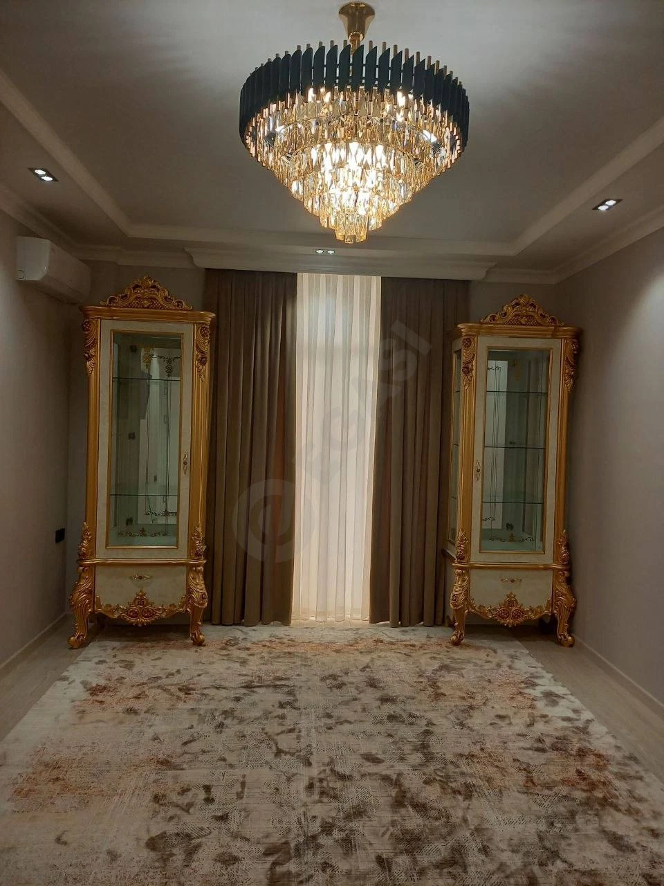Квартира 4-комнатная Юнусабод 80м² - Cover Photo