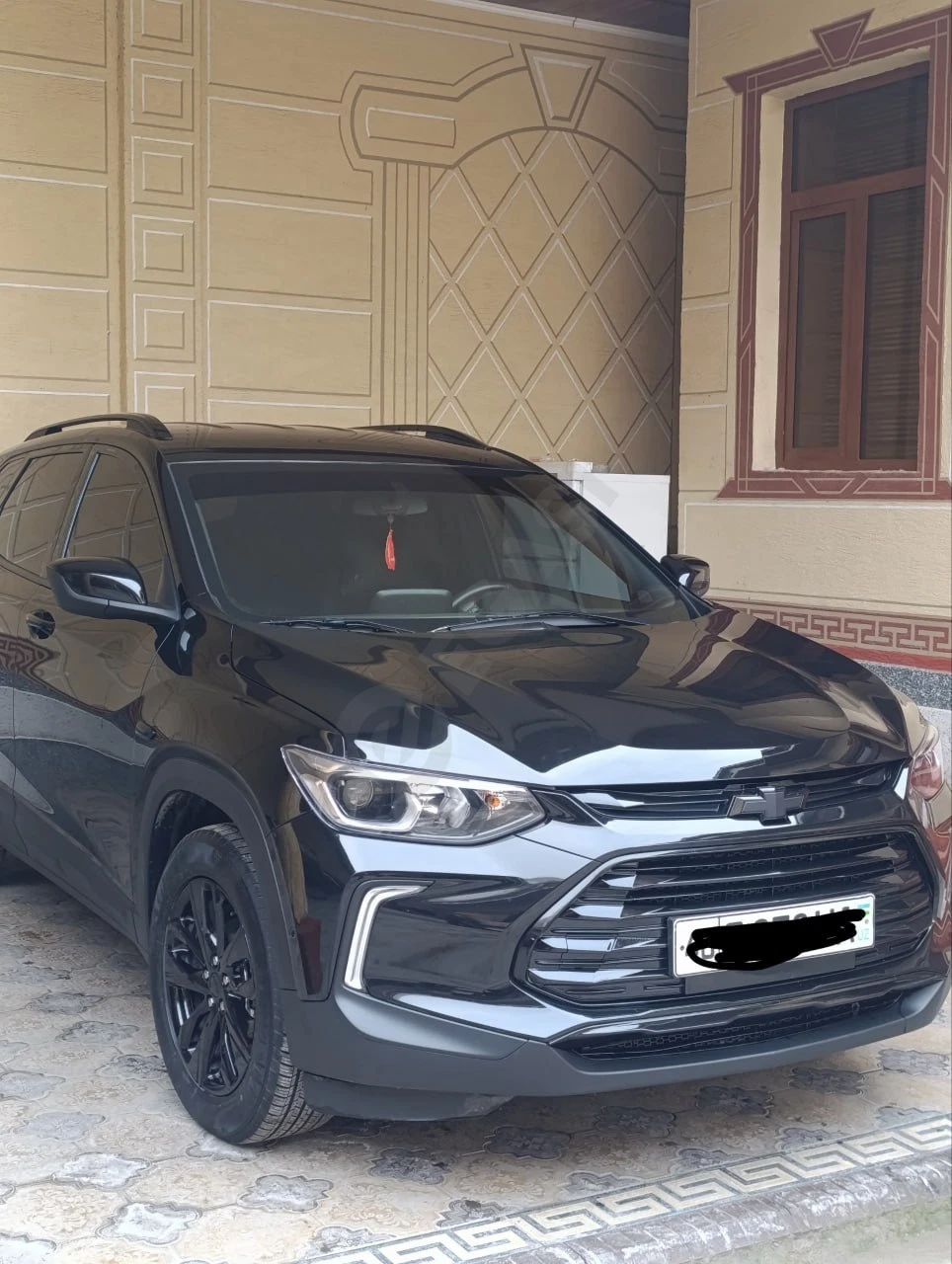 Tracker LTZ 2023 - Cover Photo