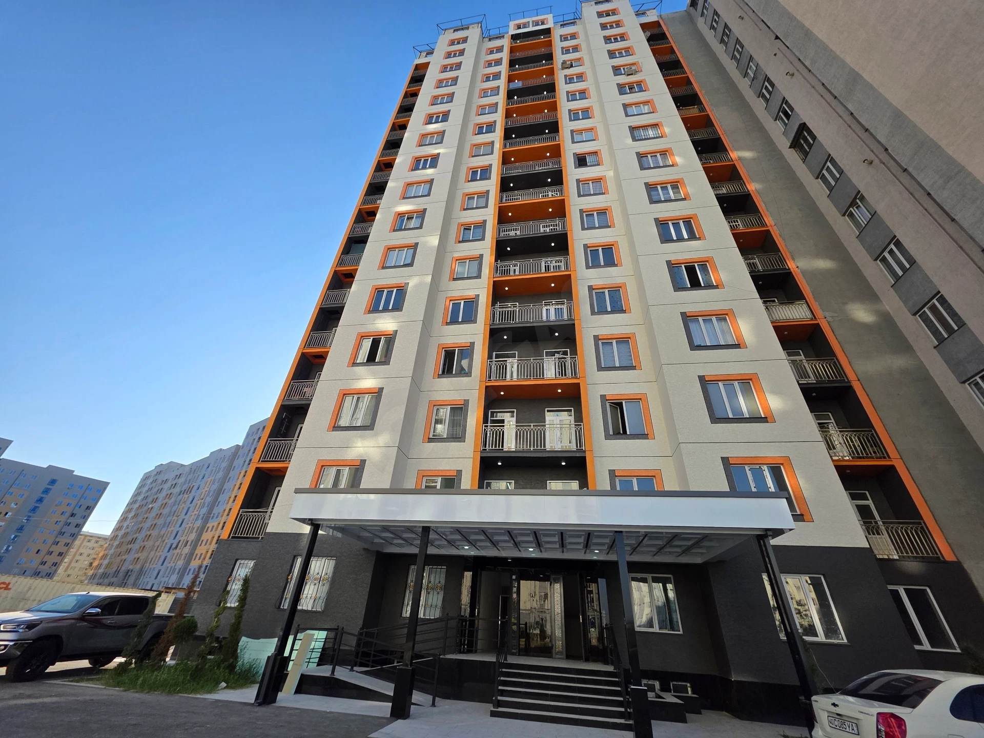 3 комнатная квартира новостройка 72 м², 16 этаж - Cover Photo